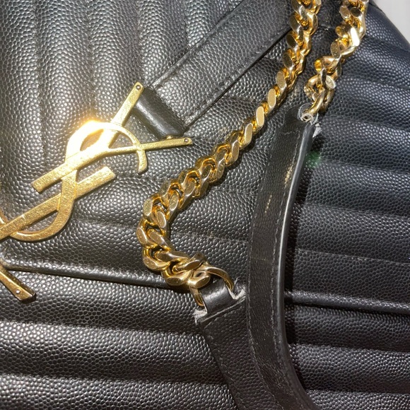 YSL ENVELOPE MEDIUM BAG (Authentic) - Picture 2 of 11